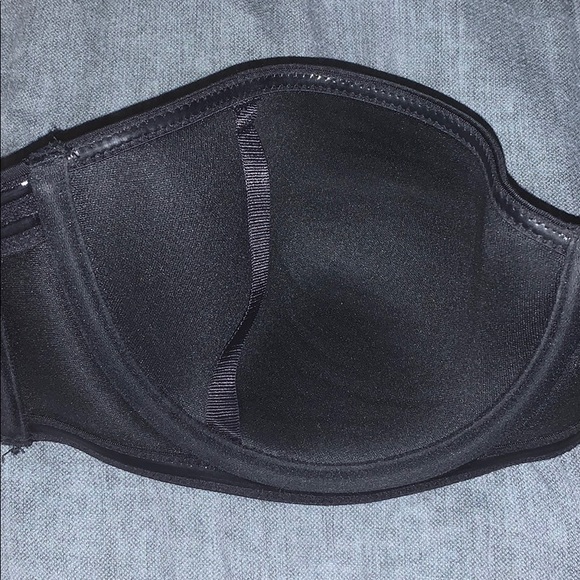 Savage x Fenty Strapless Bra. - Picture 2 of 3